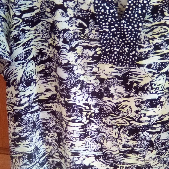 Christopher & Banks Monochrome Patterned Blouse - Picture 6 of 16